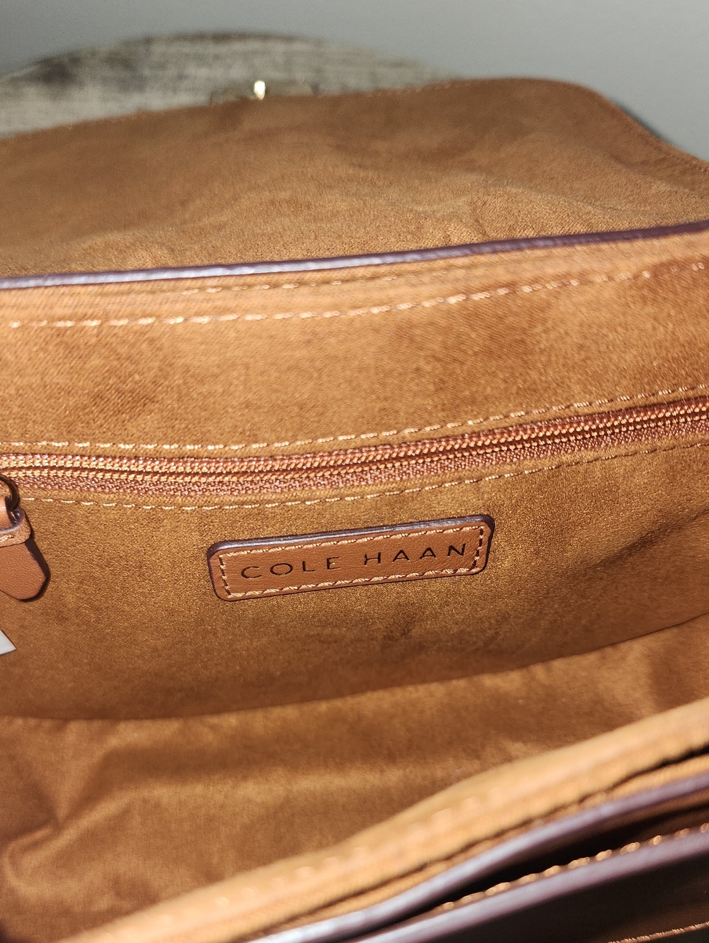 Cole Haan Brown Caramel Leather Signature Crossbody Purse Gold Hardware - Picture 10 of 16